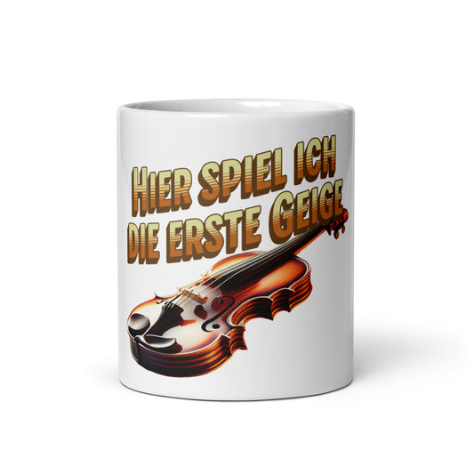 Weiße, glänzende Tasse - Erste Geige