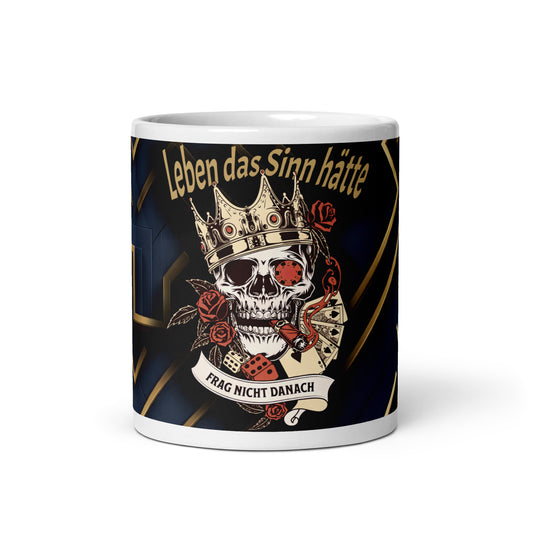 Weiße, glänzende Tasse - Leben mit Sinn